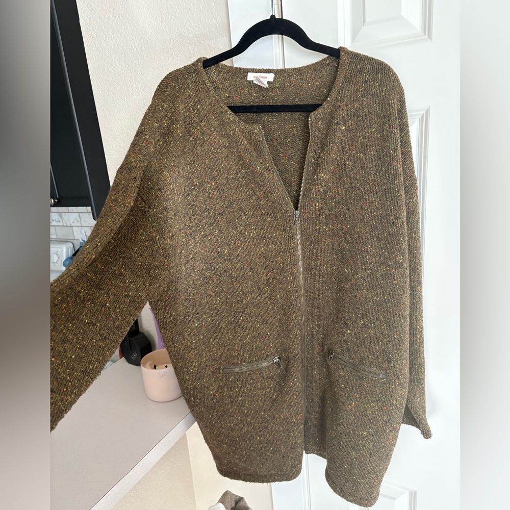 Sundance olive zip-up wool cardigan sweater (Large)